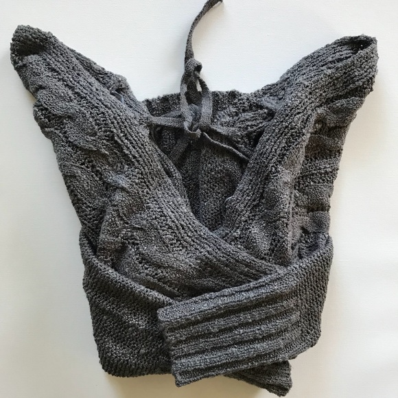 SOLD π HP π1.18.20 One the land sweater - Picture 2 of 7